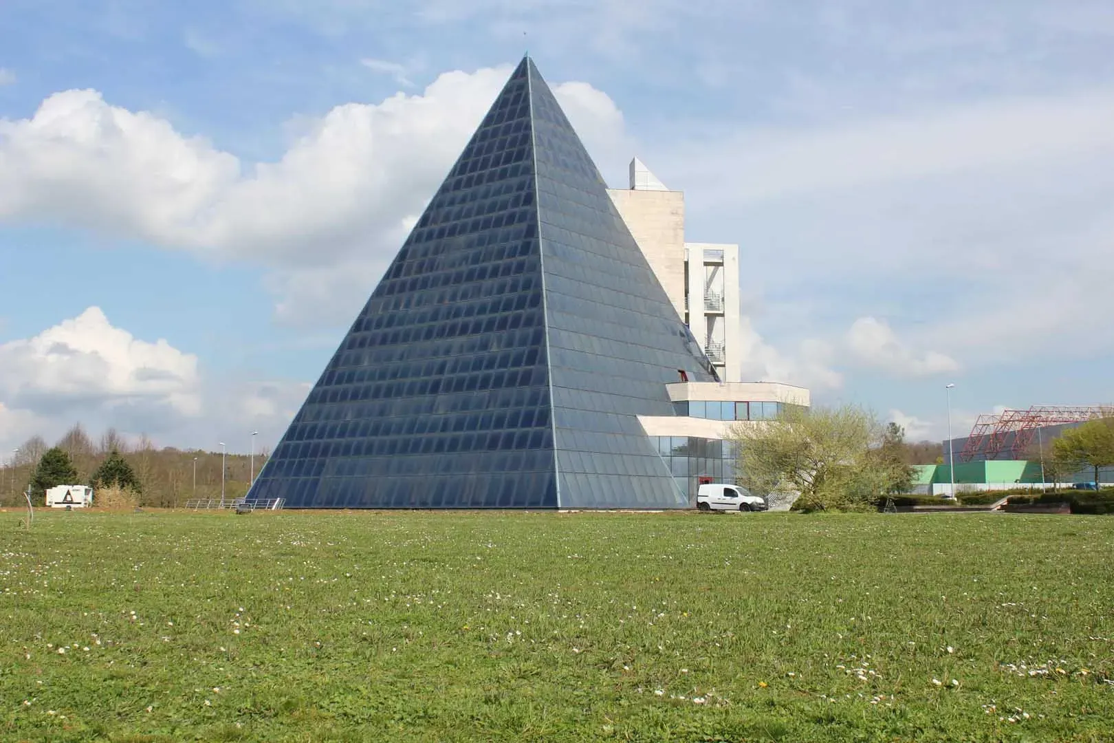 La Pyramide4